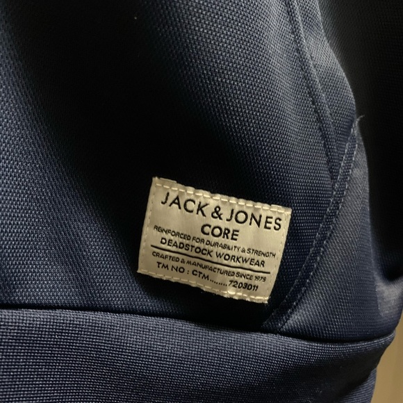 Jack & Jones Core Zip up Hoodie - Picture 2 of 4